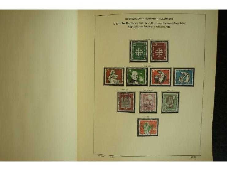 1945/2012, ungebrauchte/postfrische und gestempelte Sammlung, dabei Bizone mit besseren u.a. Mi.-Nr. 93I XG gestempelt mit Fo
