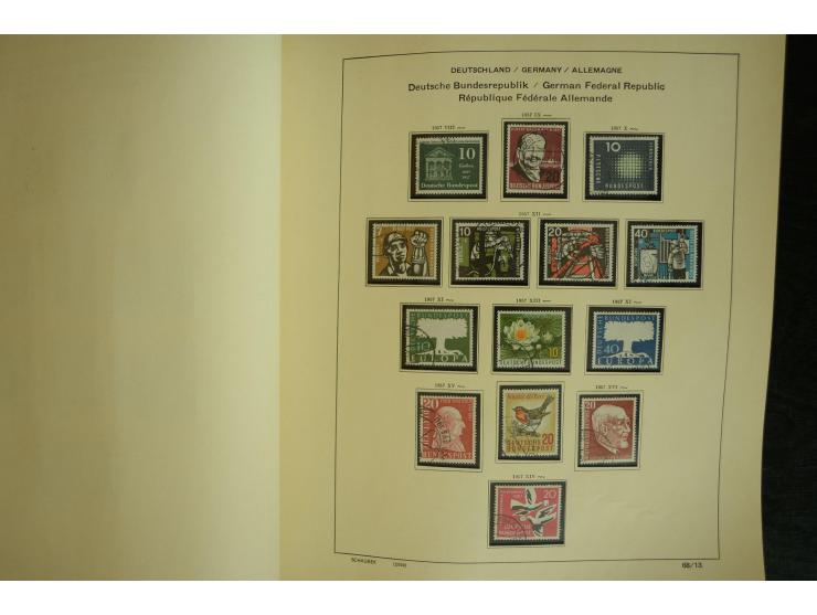 1945/2012, ungebrauchte/postfrische und gestempelte Sammlung, dabei Bizone mit besseren u.a. Mi.-Nr. 93I XG gestempelt mit Fo