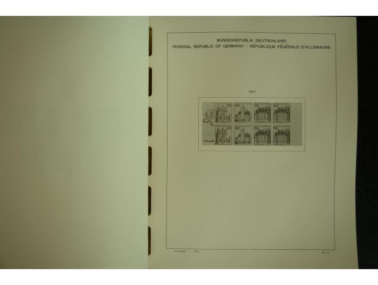 1945/2012, ungebrauchte/postfrische und gestempelte Sammlung, dabei Bizone mit besseren u.a. Mi.-Nr. 93I XG gestempelt mit Fo
