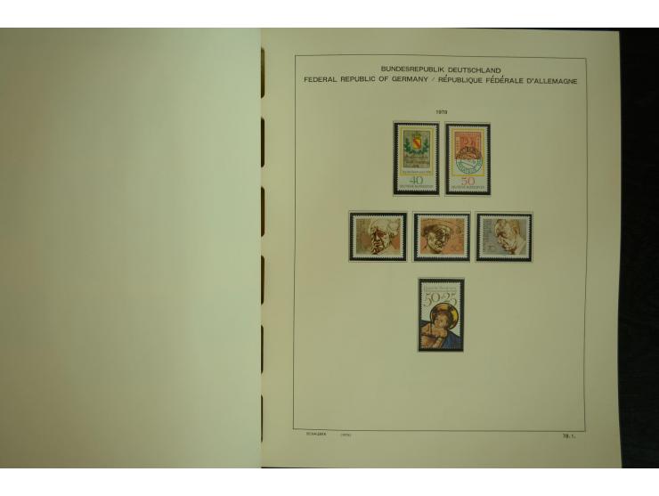 1945/2012, ungebrauchte/postfrische und gestempelte Sammlung, dabei Bizone mit besseren u.a. Mi.-Nr. 93I XG gestempelt mit Fo