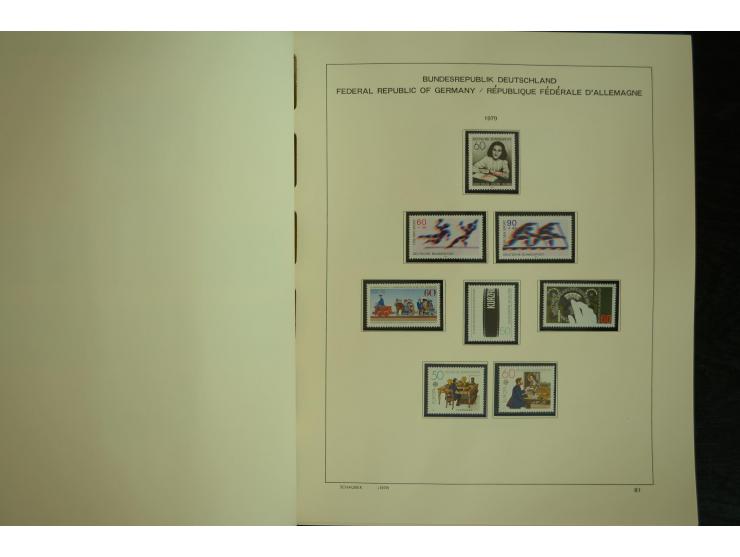 1945/2012, ungebrauchte/postfrische und gestempelte Sammlung, dabei Bizone mit besseren u.a. Mi.-Nr. 93I XG gestempelt mit Fo