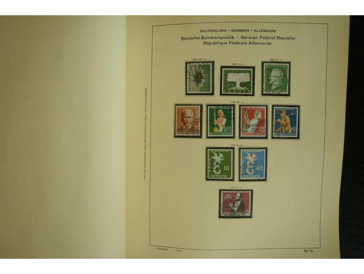 1945/2012, ungebrauchte/postfrische und gestempelte Sammlung, dabei Bizone mit besseren u.a. Mi.-Nr. 93I XG gestempelt mit Fo