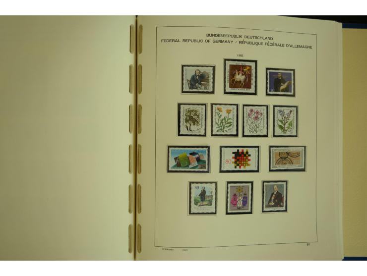 1945/2012, ungebrauchte/postfrische und gestempelte Sammlung, dabei Bizone mit besseren u.a. Mi.-Nr. 93I XG gestempelt mit Fo