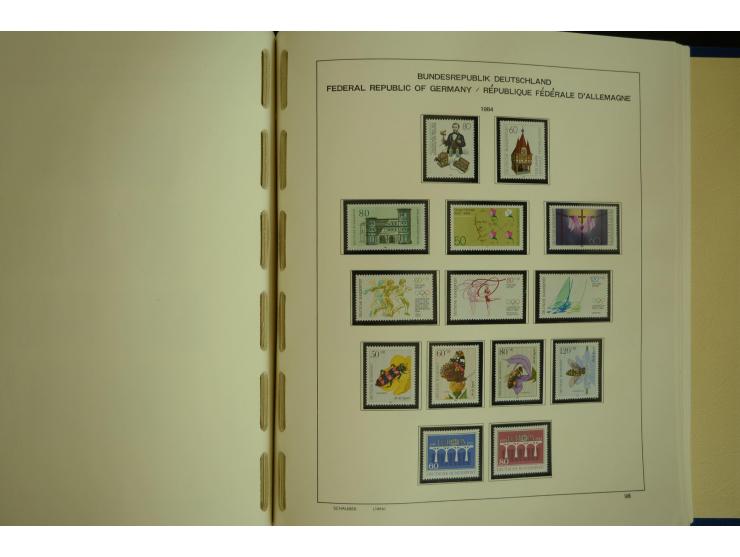 1945/2012, ungebrauchte/postfrische und gestempelte Sammlung, dabei Bizone mit besseren u.a. Mi.-Nr. 93I XG gestempelt mit Fo