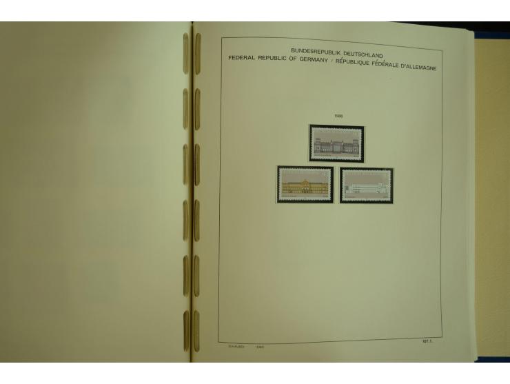1945/2012, ungebrauchte/postfrische und gestempelte Sammlung, dabei Bizone mit besseren u.a. Mi.-Nr. 93I XG gestempelt mit Fo