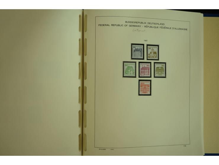 1945/2012, ungebrauchte/postfrische und gestempelte Sammlung, dabei Bizone mit besseren u.a. Mi.-Nr. 93I XG gestempelt mit Fo