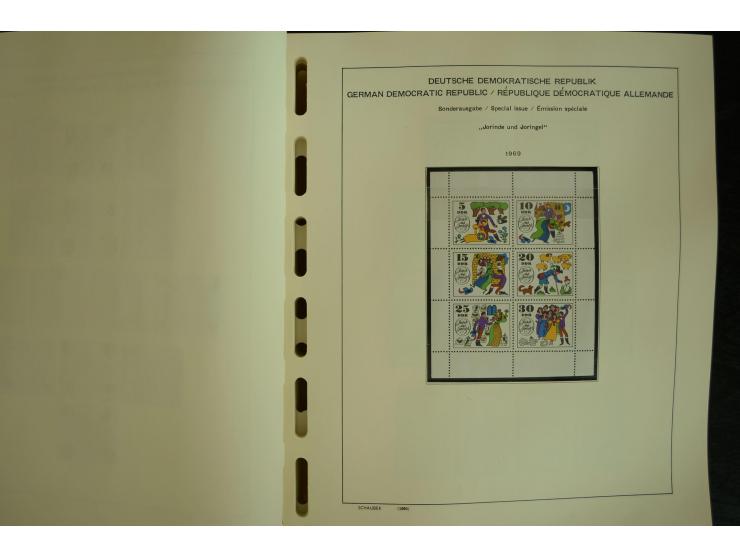 1945/2012, ungebrauchte/postfrische und gestempelte Sammlung, dabei Bizone mit besseren u.a. Mi.-Nr. 93I XG gestempelt mit Fo