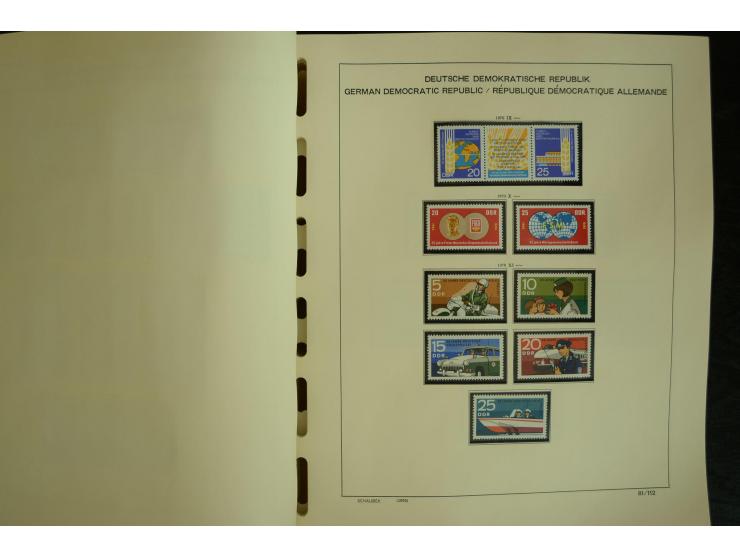 1945/2012, ungebrauchte/postfrische und gestempelte Sammlung, dabei Bizone mit besseren u.a. Mi.-Nr. 93I XG gestempelt mit Fo