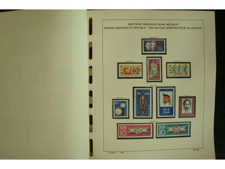 1945/2012, ungebrauchte/postfrische und gestempelte Sammlung, dabei Bizone mit besseren u.a. Mi.-Nr. 93I XG gestempelt mit Fo