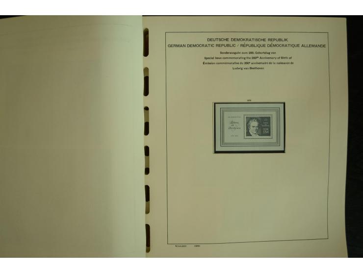 1945/2012, ungebrauchte/postfrische und gestempelte Sammlung, dabei Bizone mit besseren u.a. Mi.-Nr. 93I XG gestempelt mit Fo