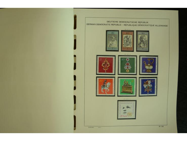 1945/2012, ungebrauchte/postfrische und gestempelte Sammlung, dabei Bizone mit besseren u.a. Mi.-Nr. 93I XG gestempelt mit Fo