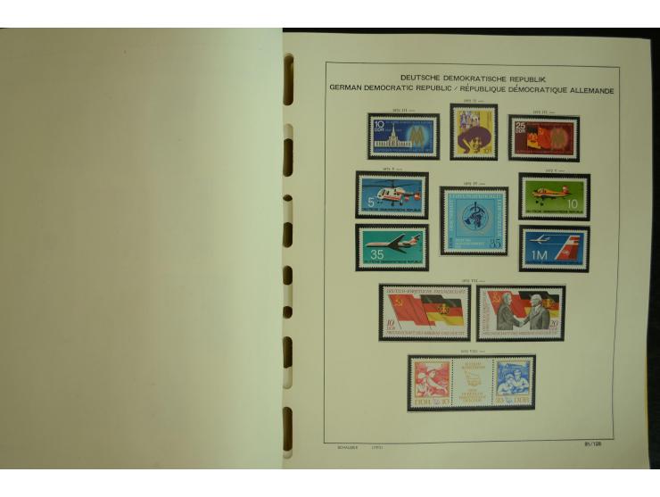 1945/2012, ungebrauchte/postfrische und gestempelte Sammlung, dabei Bizone mit besseren u.a. Mi.-Nr. 93I XG gestempelt mit Fo