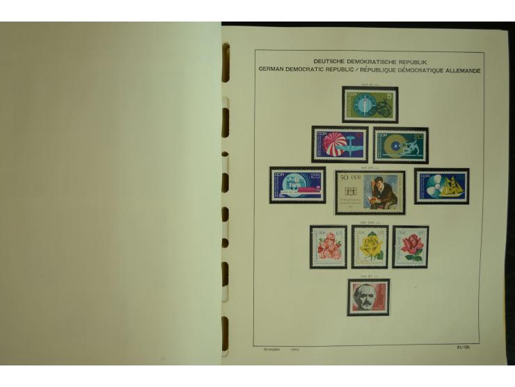 1945/2012, ungebrauchte/postfrische und gestempelte Sammlung, dabei Bizone mit besseren u.a. Mi.-Nr. 93I XG gestempelt mit Fo