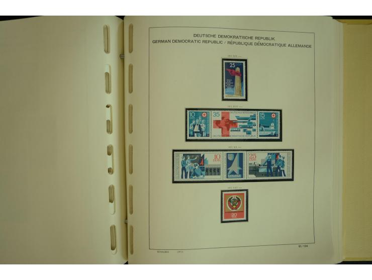 1945/2012, ungebrauchte/postfrische und gestempelte Sammlung, dabei Bizone mit besseren u.a. Mi.-Nr. 93I XG gestempelt mit Fo