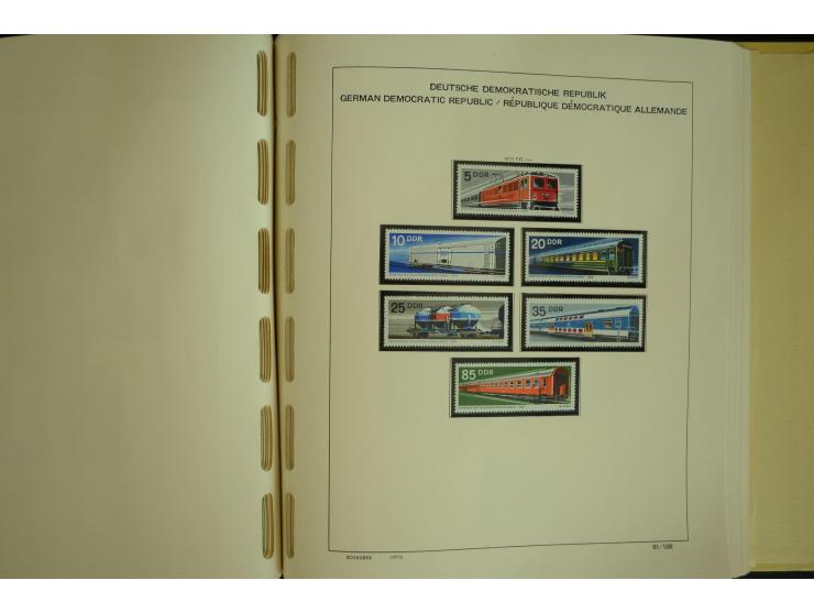 1945/2012, ungebrauchte/postfrische und gestempelte Sammlung, dabei Bizone mit besseren u.a. Mi.-Nr. 93I XG gestempelt mit Fo