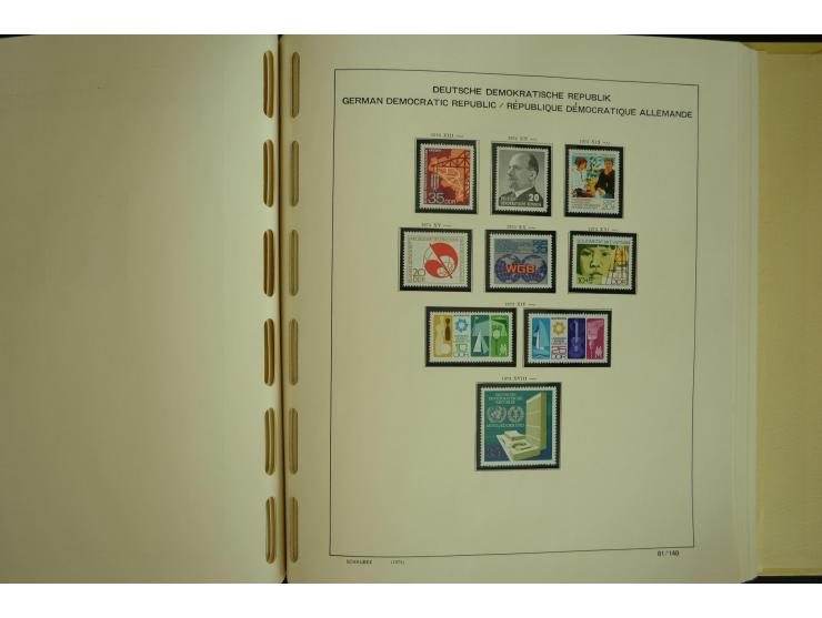 1945/2012, ungebrauchte/postfrische und gestempelte Sammlung, dabei Bizone mit besseren u.a. Mi.-Nr. 93I XG gestempelt mit Fo