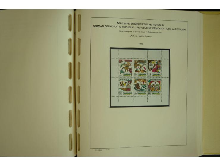 1945/2012, ungebrauchte/postfrische und gestempelte Sammlung, dabei Bizone mit besseren u.a. Mi.-Nr. 93I XG gestempelt mit Fo