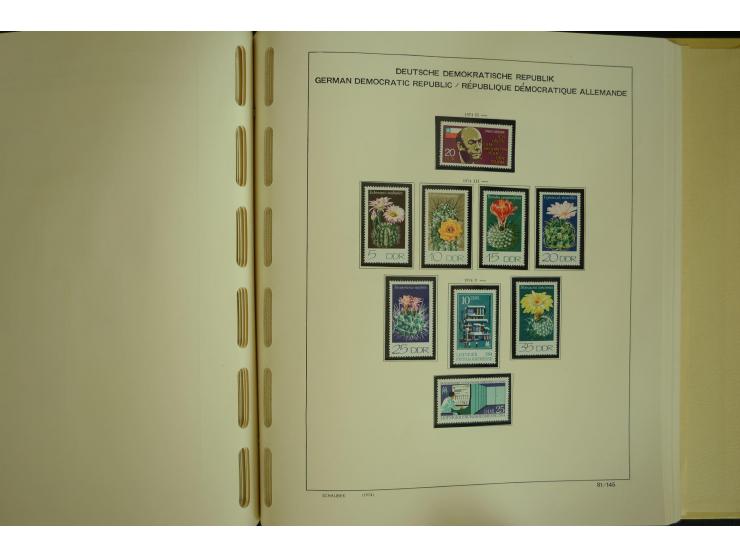 1945/2012, ungebrauchte/postfrische und gestempelte Sammlung, dabei Bizone mit besseren u.a. Mi.-Nr. 93I XG gestempelt mit Fo