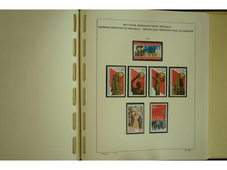 1945/2012, ungebrauchte/postfrische und gestempelte Sammlung, dabei Bizone mit besseren u.a. Mi.-Nr. 93I XG gestempelt mit Fo