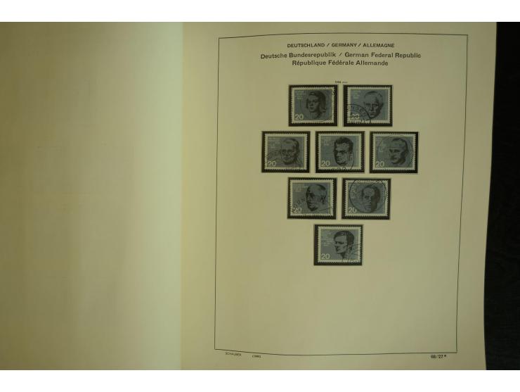 1945/2012, ungebrauchte/postfrische und gestempelte Sammlung, dabei Bizone mit besseren u.a. Mi.-Nr. 93I XG gestempelt mit Fo
