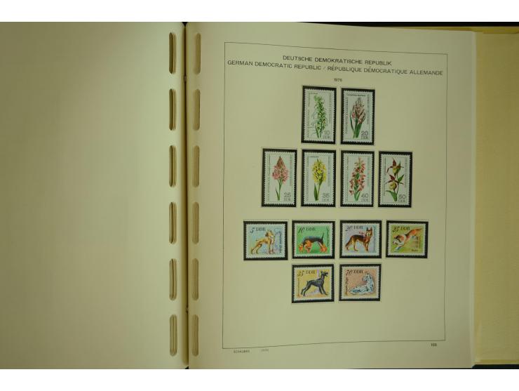 1945/2012, ungebrauchte/postfrische und gestempelte Sammlung, dabei Bizone mit besseren u.a. Mi.-Nr. 93I XG gestempelt mit Fo