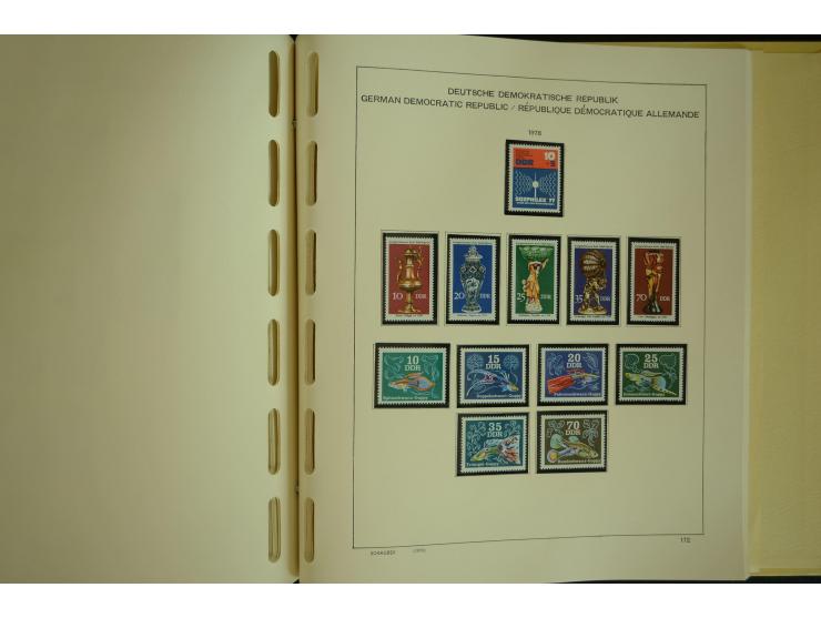1945/2012, ungebrauchte/postfrische und gestempelte Sammlung, dabei Bizone mit besseren u.a. Mi.-Nr. 93I XG gestempelt mit Fo
