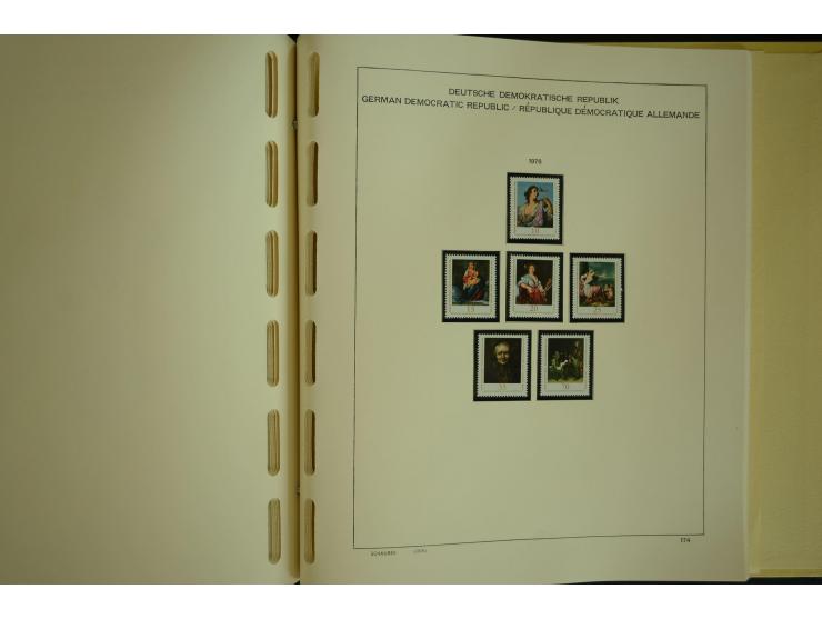 1945/2012, ungebrauchte/postfrische und gestempelte Sammlung, dabei Bizone mit besseren u.a. Mi.-Nr. 93I XG gestempelt mit Fo
