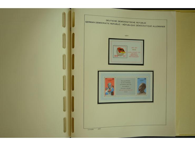 1945/2012, ungebrauchte/postfrische und gestempelte Sammlung, dabei Bizone mit besseren u.a. Mi.-Nr. 93I XG gestempelt mit Fo