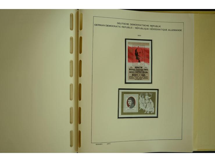 1945/2012, ungebrauchte/postfrische und gestempelte Sammlung, dabei Bizone mit besseren u.a. Mi.-Nr. 93I XG gestempelt mit Fo