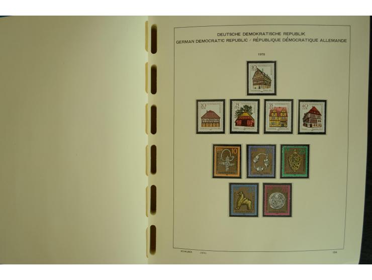 1945/2012, ungebrauchte/postfrische und gestempelte Sammlung, dabei Bizone mit besseren u.a. Mi.-Nr. 93I XG gestempelt mit Fo