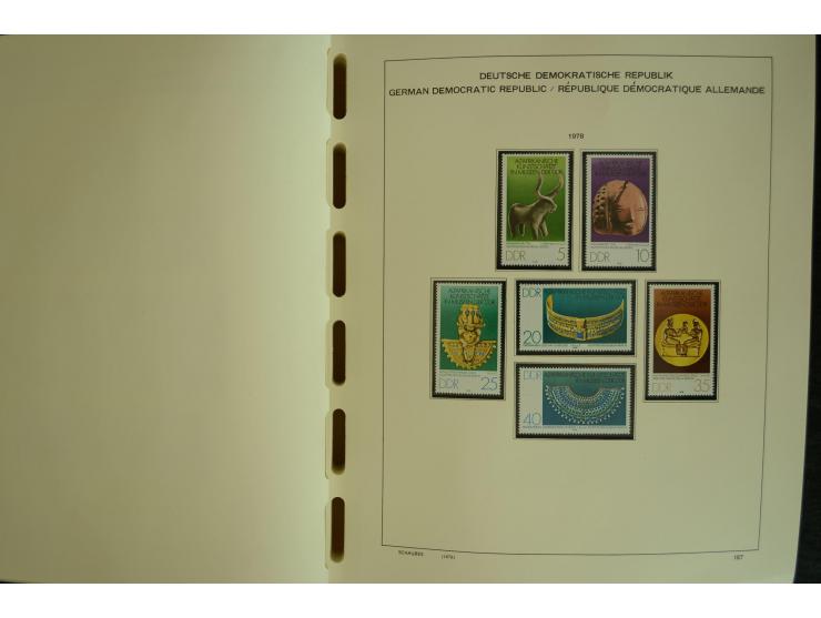 1945/2012, ungebrauchte/postfrische und gestempelte Sammlung, dabei Bizone mit besseren u.a. Mi.-Nr. 93I XG gestempelt mit Fo