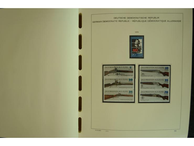 1945/2012, ungebrauchte/postfrische und gestempelte Sammlung, dabei Bizone mit besseren u.a. Mi.-Nr. 93I XG gestempelt mit Fo