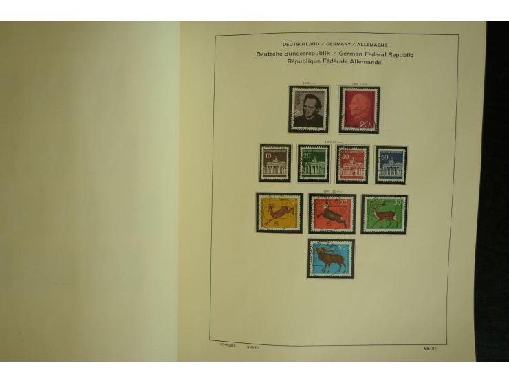 1945/2012, ungebrauchte/postfrische und gestempelte Sammlung, dabei Bizone mit besseren u.a. Mi.-Nr. 93I XG gestempelt mit Fo