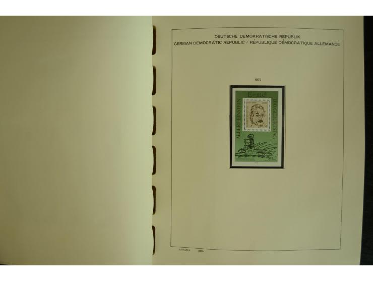 1945/2012, ungebrauchte/postfrische und gestempelte Sammlung, dabei Bizone mit besseren u.a. Mi.-Nr. 93I XG gestempelt mit Fo