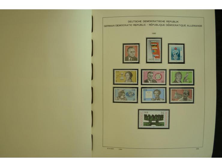 1945/2012, ungebrauchte/postfrische und gestempelte Sammlung, dabei Bizone mit besseren u.a. Mi.-Nr. 93I XG gestempelt mit Fo