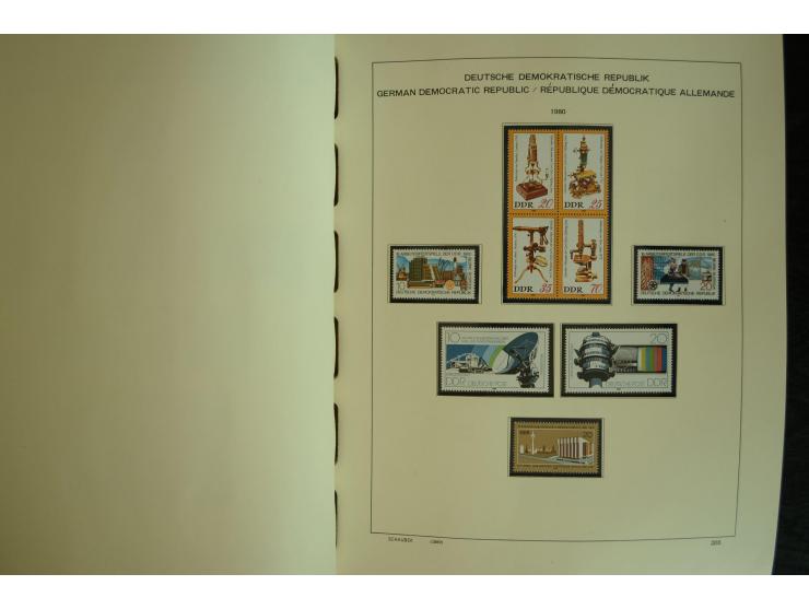 1945/2012, ungebrauchte/postfrische und gestempelte Sammlung, dabei Bizone mit besseren u.a. Mi.-Nr. 93I XG gestempelt mit Fo