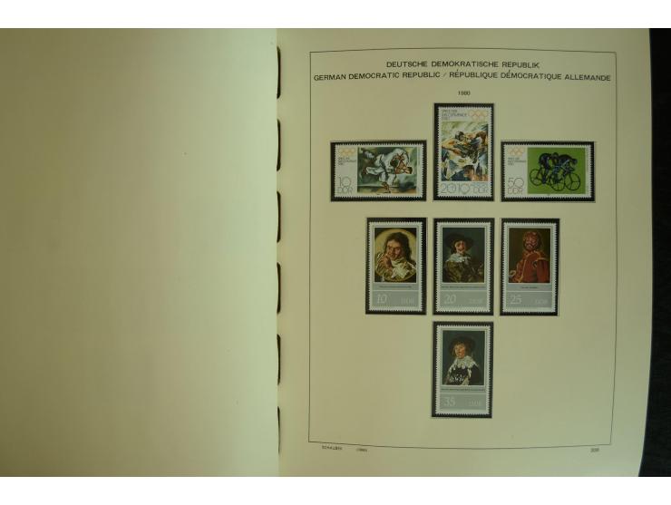 1945/2012, ungebrauchte/postfrische und gestempelte Sammlung, dabei Bizone mit besseren u.a. Mi.-Nr. 93I XG gestempelt mit Fo