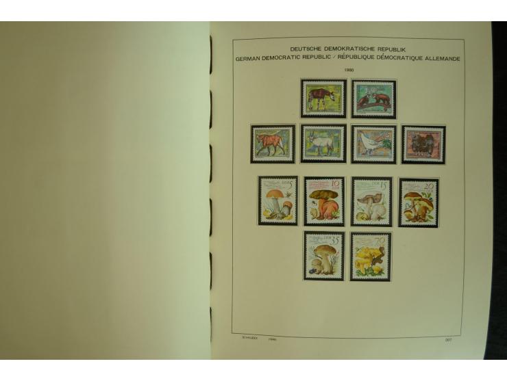 1945/2012, ungebrauchte/postfrische und gestempelte Sammlung, dabei Bizone mit besseren u.a. Mi.-Nr. 93I XG gestempelt mit Fo