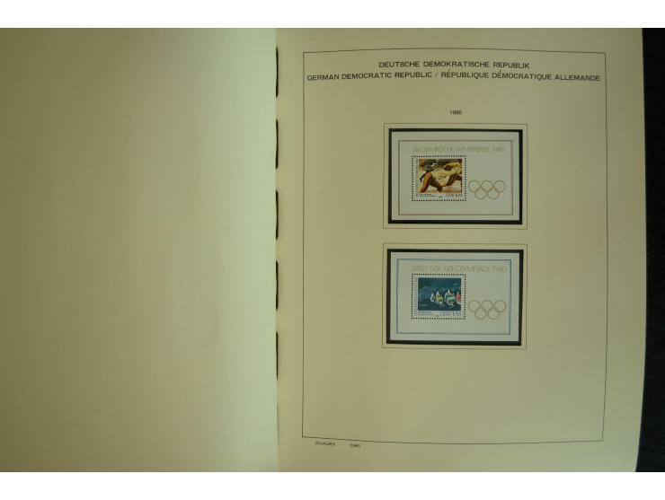 1945/2012, ungebrauchte/postfrische und gestempelte Sammlung, dabei Bizone mit besseren u.a. Mi.-Nr. 93I XG gestempelt mit Fo