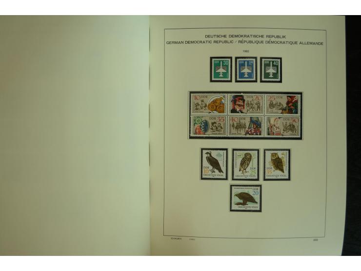1945/2012, ungebrauchte/postfrische und gestempelte Sammlung, dabei Bizone mit besseren u.a. Mi.-Nr. 93I XG gestempelt mit Fo
