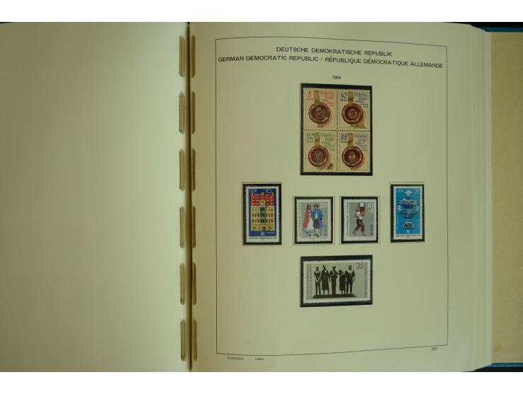 1945/2012, ungebrauchte/postfrische und gestempelte Sammlung, dabei Bizone mit besseren u.a. Mi.-Nr. 93I XG gestempelt mit Fo