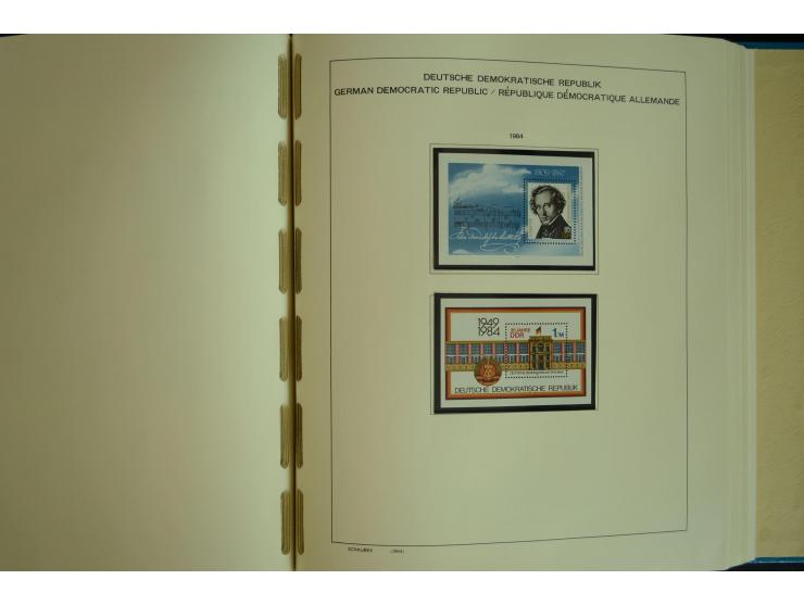 1945/2012, ungebrauchte/postfrische und gestempelte Sammlung, dabei Bizone mit besseren u.a. Mi.-Nr. 93I XG gestempelt mit Fo