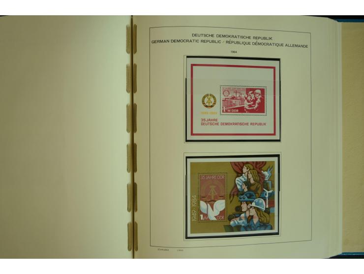 1945/2012, ungebrauchte/postfrische und gestempelte Sammlung, dabei Bizone mit besseren u.a. Mi.-Nr. 93I XG gestempelt mit Fo