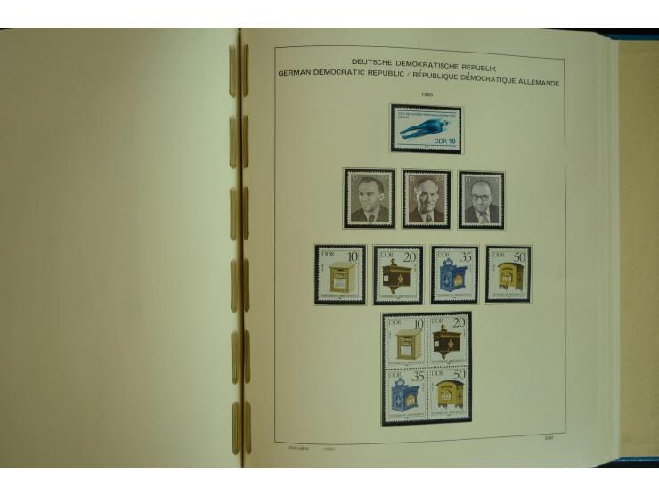 1945/2012, ungebrauchte/postfrische und gestempelte Sammlung, dabei Bizone mit besseren u.a. Mi.-Nr. 93I XG gestempelt mit Fo