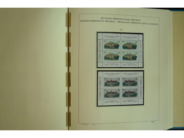 1945/2012, ungebrauchte/postfrische und gestempelte Sammlung, dabei Bizone mit besseren u.a. Mi.-Nr. 93I XG gestempelt mit Fo
