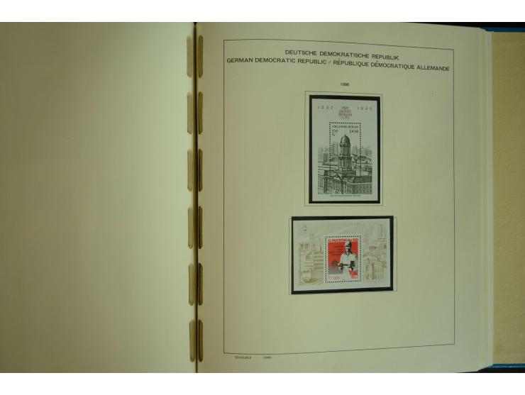 1945/2012, ungebrauchte/postfrische und gestempelte Sammlung, dabei Bizone mit besseren u.a. Mi.-Nr. 93I XG gestempelt mit Fo