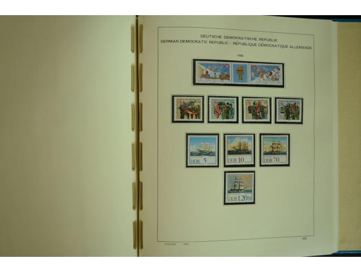 1945/2012, ungebrauchte/postfrische und gestempelte Sammlung, dabei Bizone mit besseren u.a. Mi.-Nr. 93I XG gestempelt mit Fo