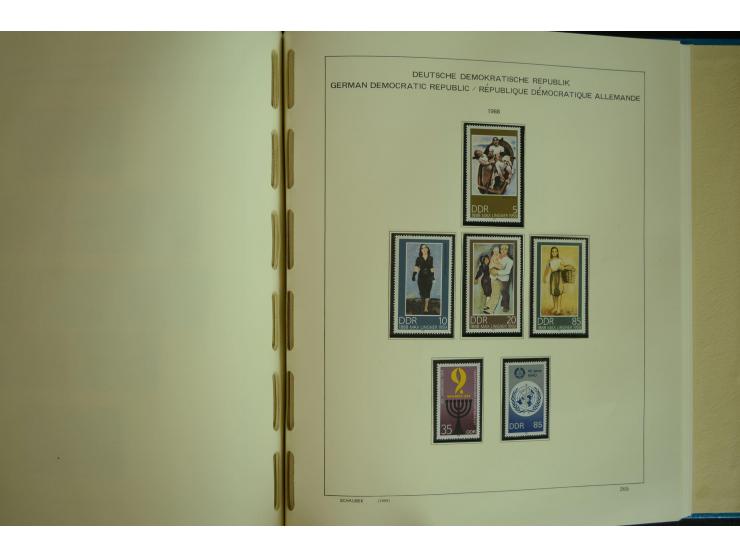 1945/2012, ungebrauchte/postfrische und gestempelte Sammlung, dabei Bizone mit besseren u.a. Mi.-Nr. 93I XG gestempelt mit Fo