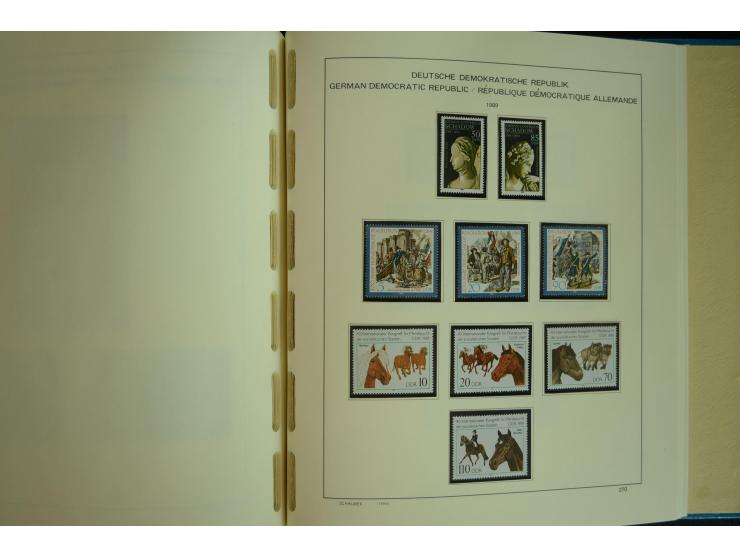 1945/2012, ungebrauchte/postfrische und gestempelte Sammlung, dabei Bizone mit besseren u.a. Mi.-Nr. 93I XG gestempelt mit Fo