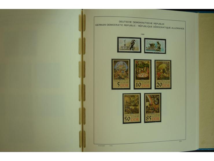 1945/2012, ungebrauchte/postfrische und gestempelte Sammlung, dabei Bizone mit besseren u.a. Mi.-Nr. 93I XG gestempelt mit Fo